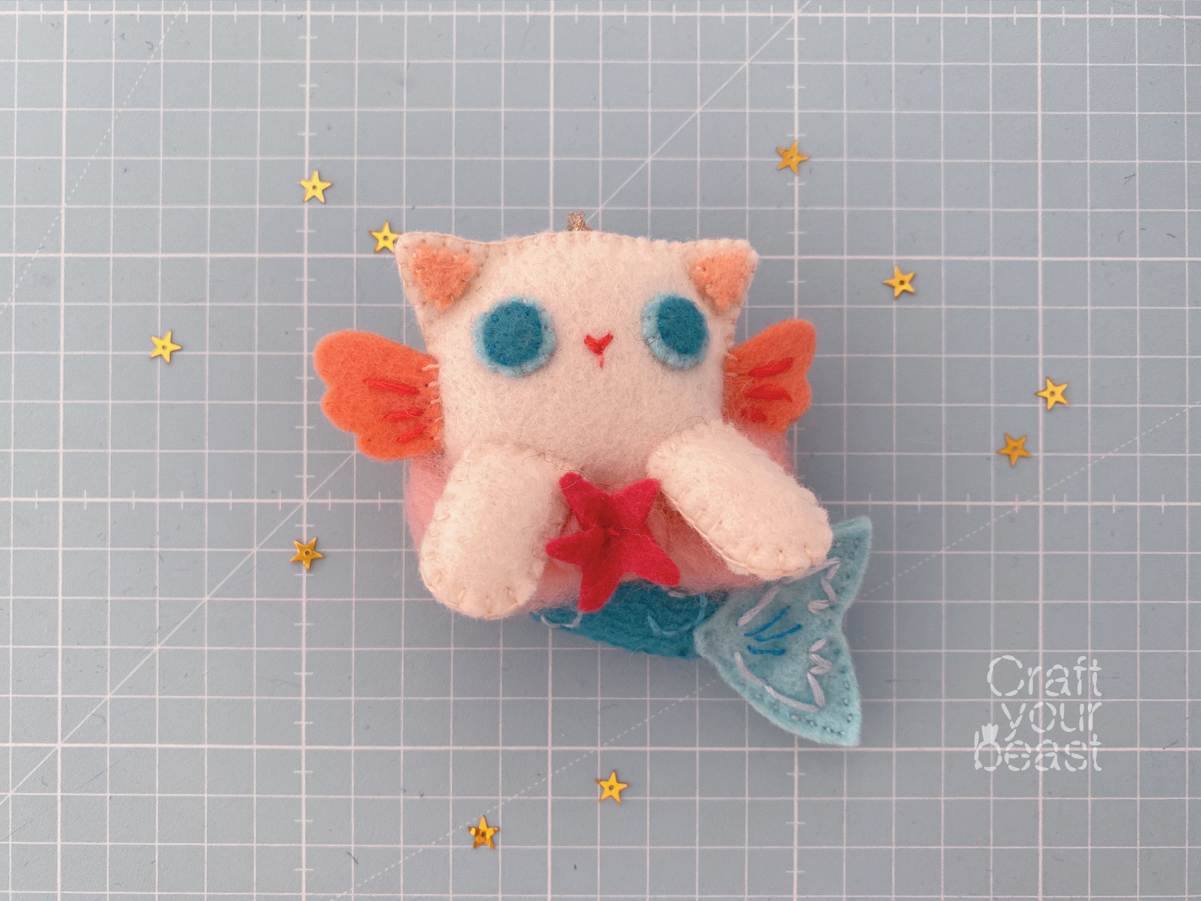 Kit de couture chaton sirène bleu