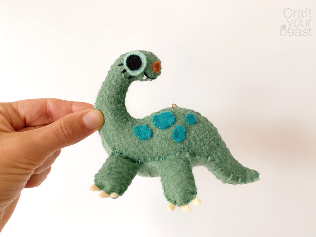 Kit de couture diplodocus