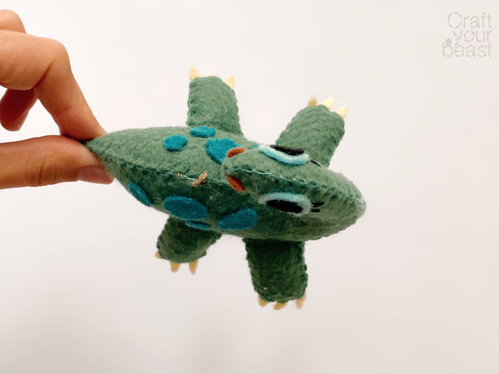 Patron Couture Peluche Dinosaure Diplodocus