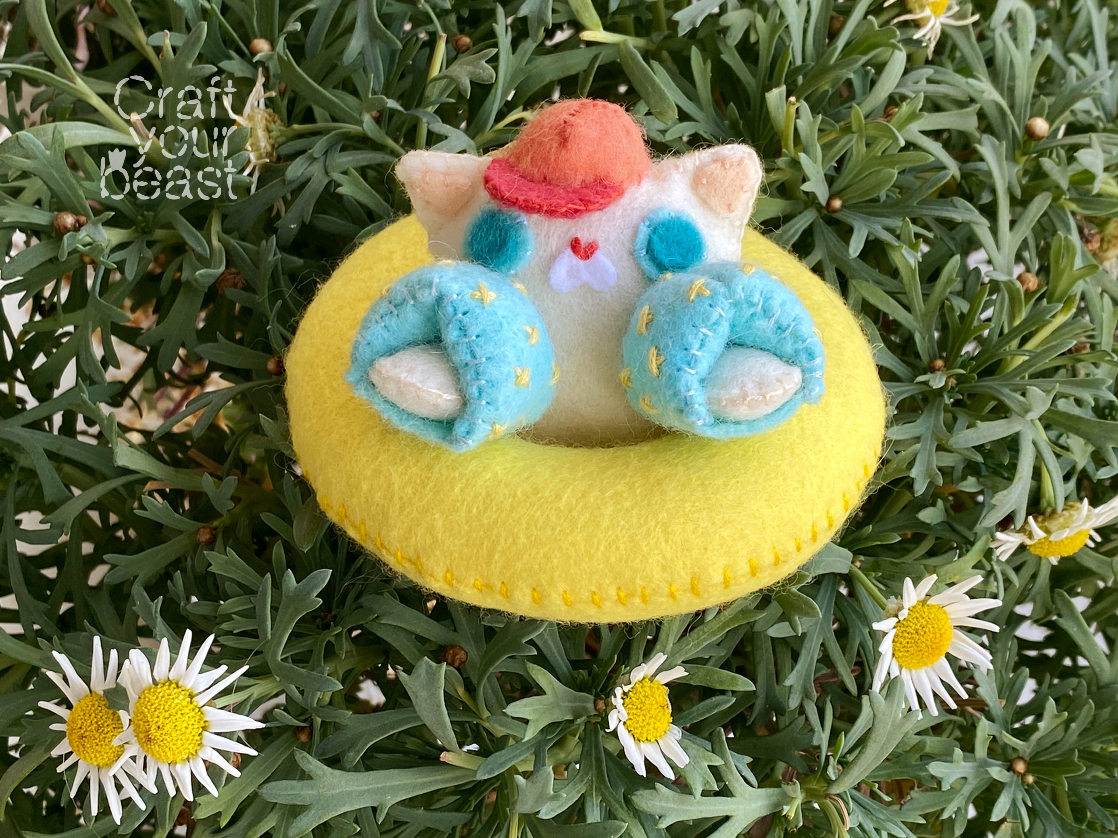 Patron de couture peluche chat bouée