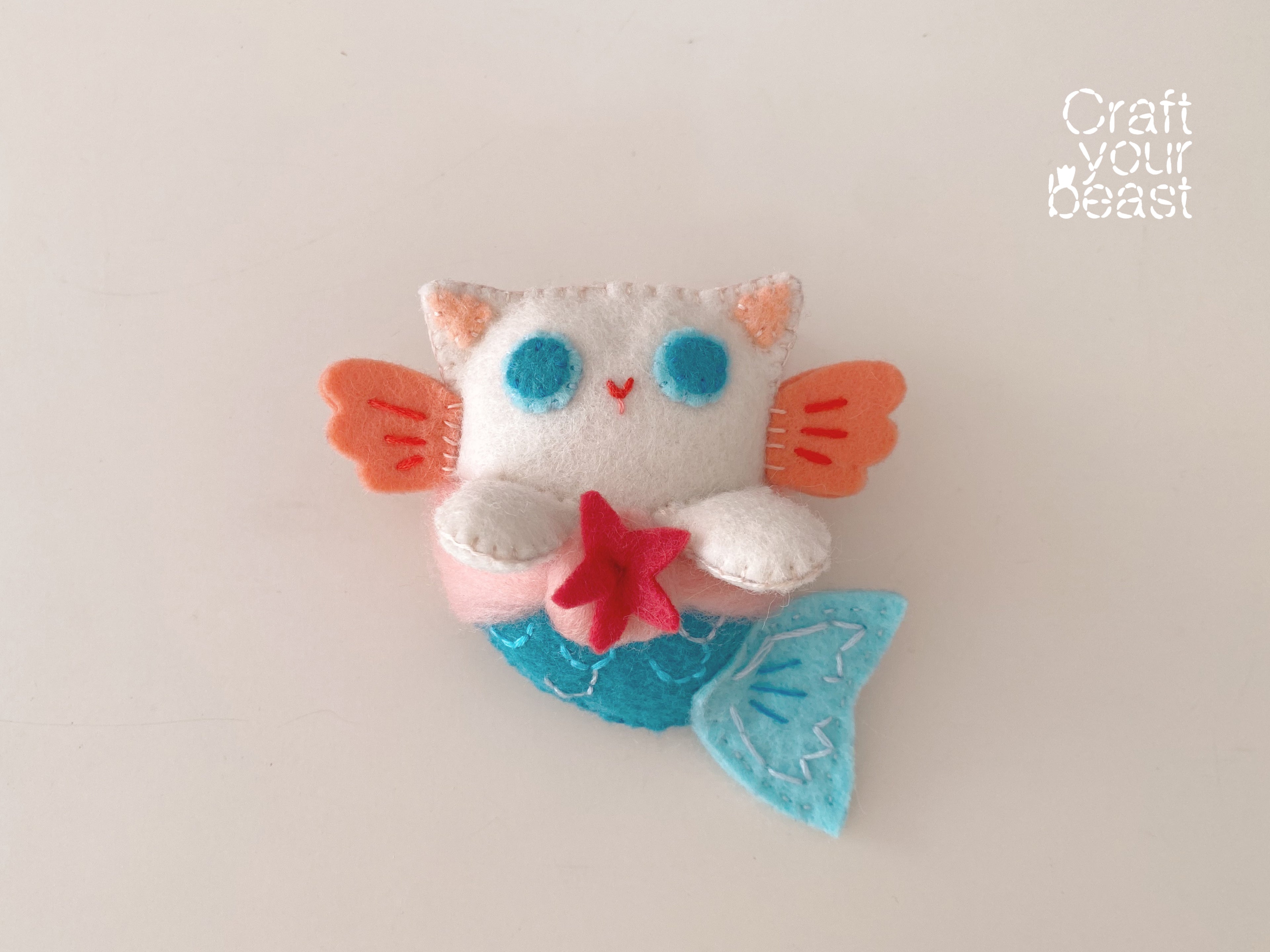 Kit de couture chaton sirène bleu