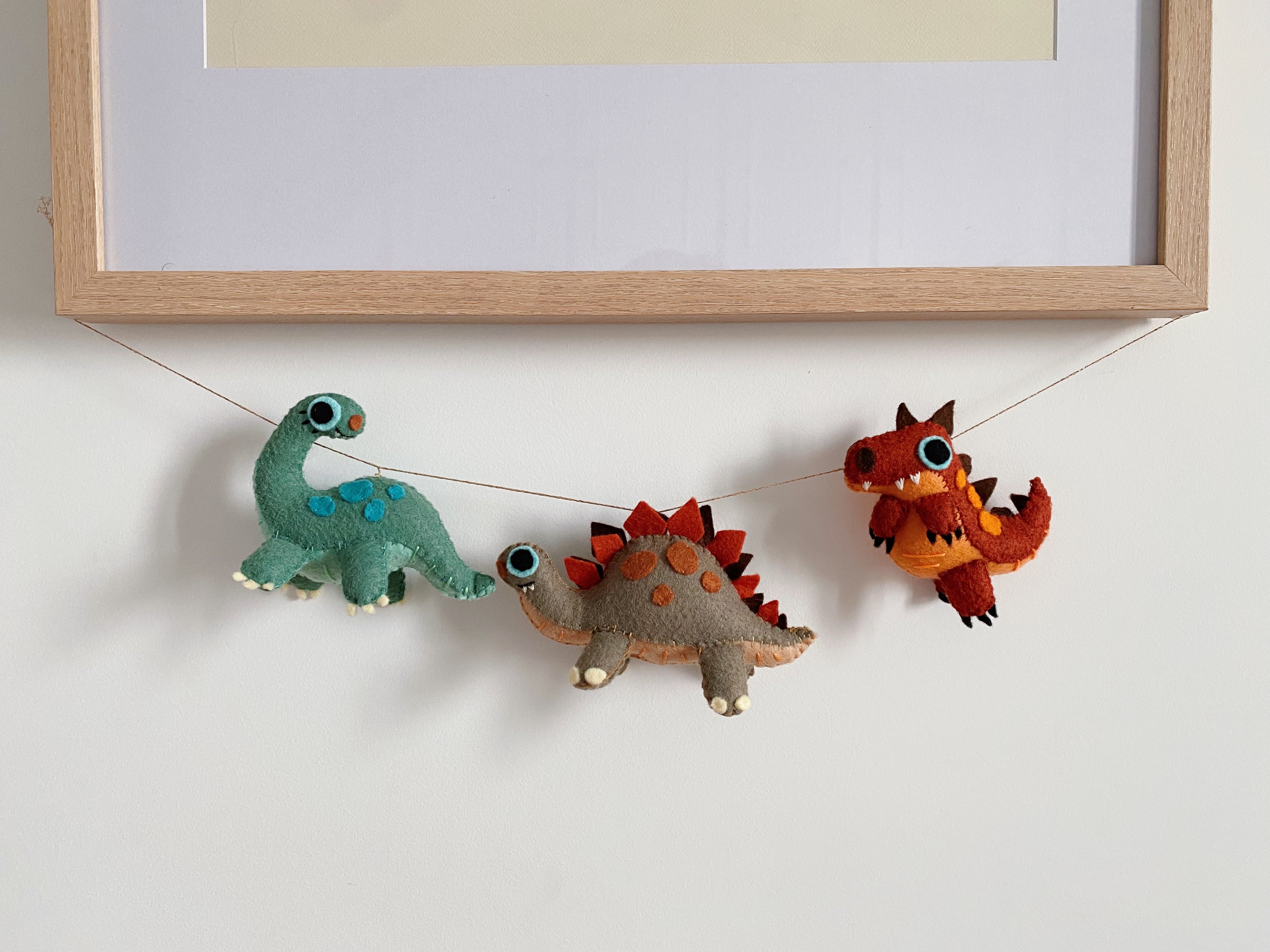 Lot de 3 patrons de couture peluches dinosaures