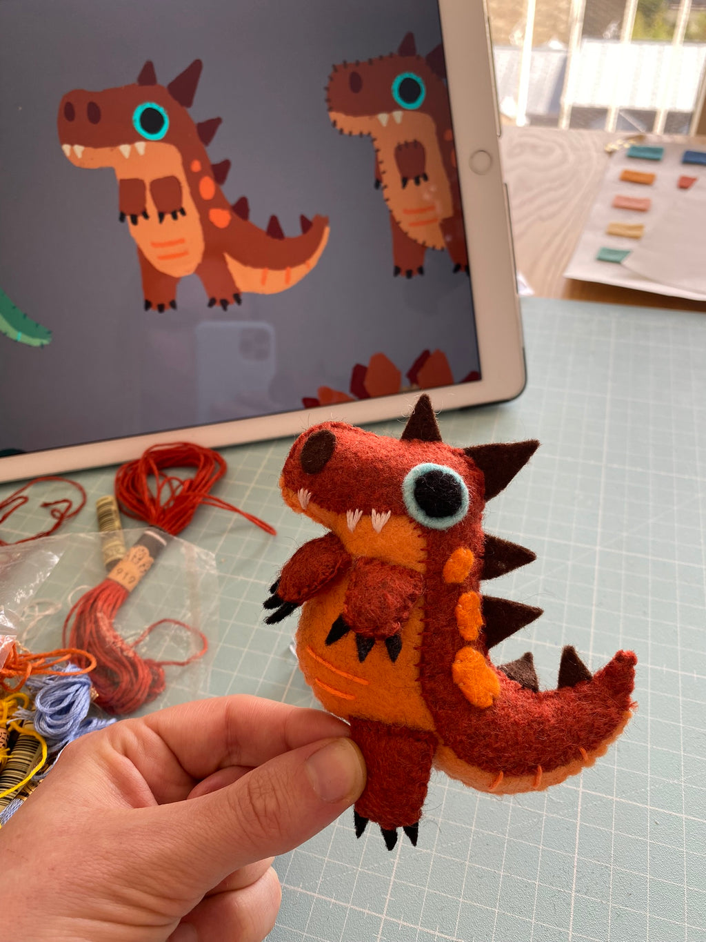 Kit de couture dino T-rex