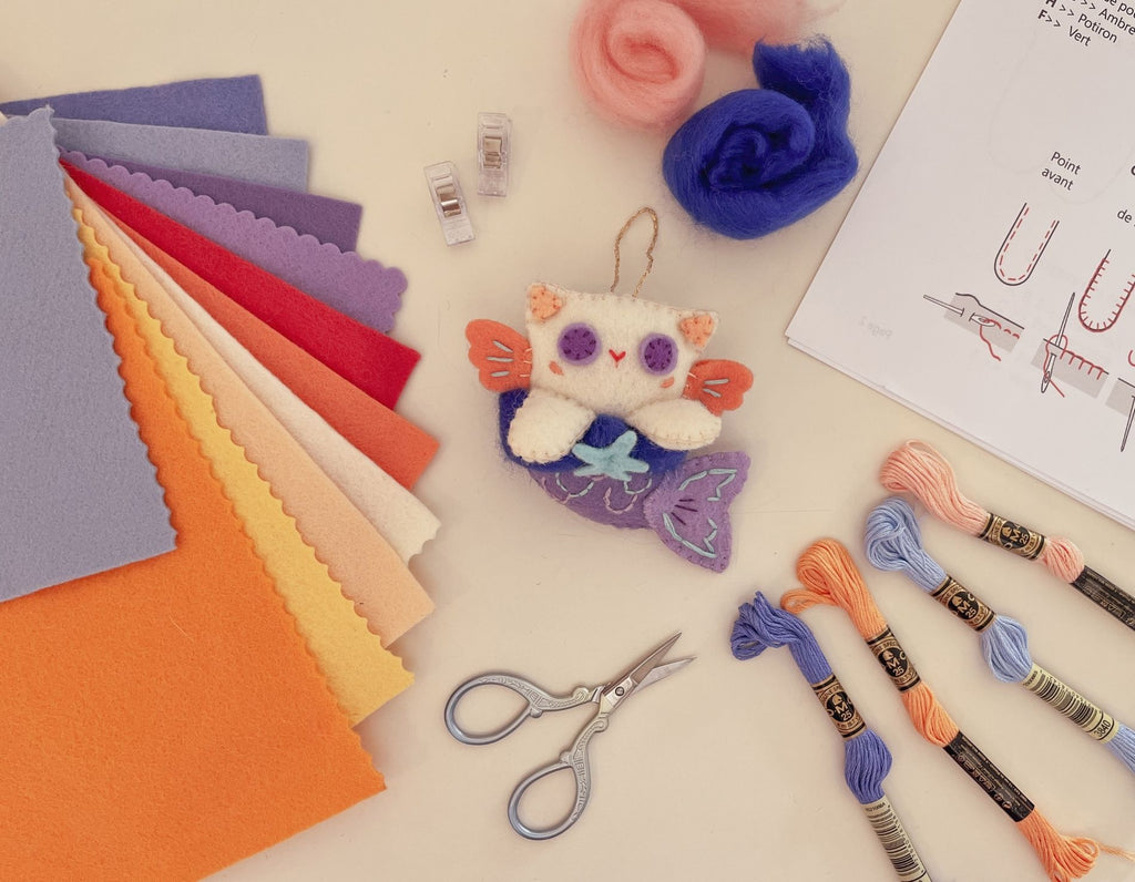 Kit de couture chaton sirène bleu