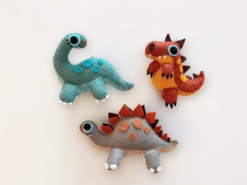Lot de 3 patrons de couture peluches dinosaures
